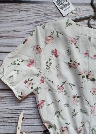 Сукня молочного кольору у квітковий принт8 фото