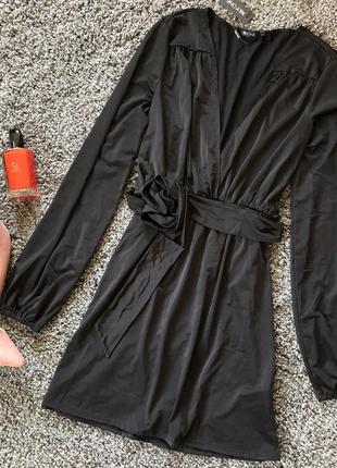 Чорна сукня з поясом🖤1 фото