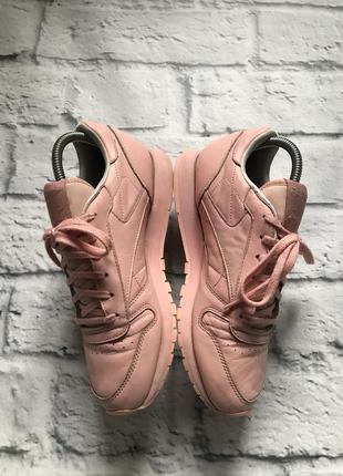 Яркие кроссовки reebok classic2 фото