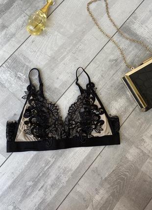 Чорний мереживний бра ручної роботи