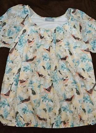 Красива ніжна легка блузка c пташками wallis