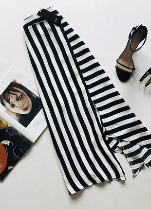 Красивая юбка миди с разрезами в полоску м 10