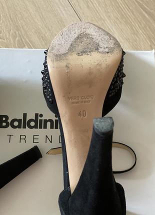 Оригинальные туфли baldinini с шипами (oригинал)3 фото