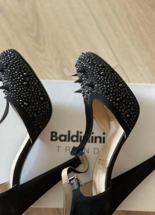 Оригинальные туфли baldinini с шипами (oригинал)4 фото