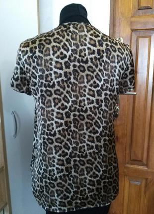 Блуза с актуальным леопардовым принтом2 фото