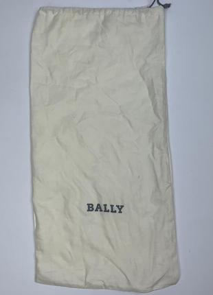Пильник bally.