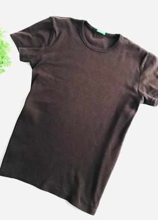 Крутая стильная базовая брендовая хлопковая шоколадная футболка в рубчик 🤎7 фото