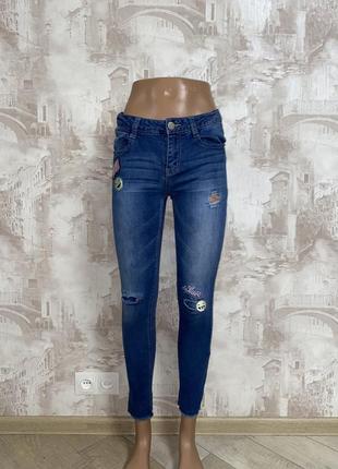 Вузькі джинси,скіні,нашивки(014)2 фото