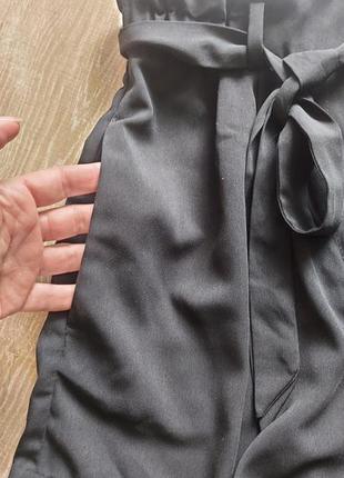 Черные базовые женские шорты с высокой талией с поясом h&m3 фото