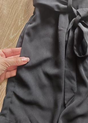 Черные базовые женские шорты с высокой талией с поясом h&m9 фото