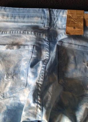 Новые стильные джинсы maison scotch с дырками голубые небо3 фото