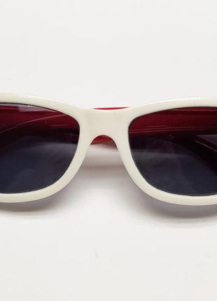 Дитячі окуляри поляризація