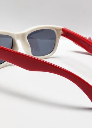 Дитячі окуляри поляризація