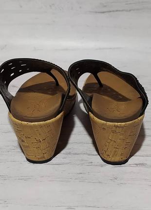 Skechers original шлёпанцы шлепки вьетнамки на платформе5 фото