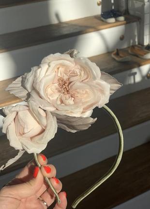 Ободок с шелковыми розами1 фото