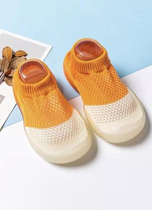 Тапочки -шкарпетки сітка не ковзаючі дихаючі