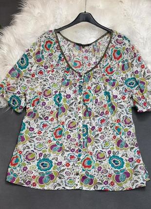 Яскрава блузка з котону