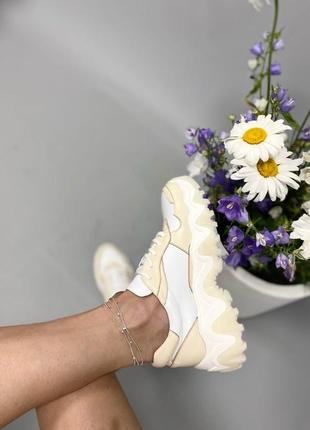 Кроссовки кеды на высокой подошве натуральная кожа лоферы слипоны бежевые белые 815-18 фото