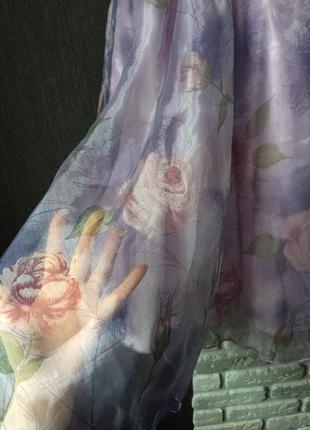 Ніжне ошатне плаття в квітковий принт на 6/7 років3 фото