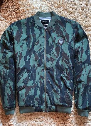 Бомбер плотный утепленный quiksilver куртка оригинал