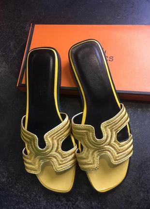 Шлепанцы в стиле hermes