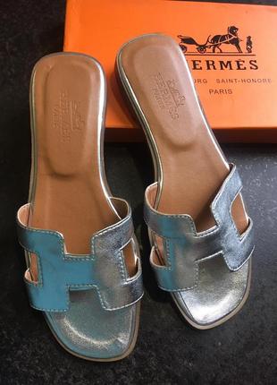 Шлепанцы в стиле hermes