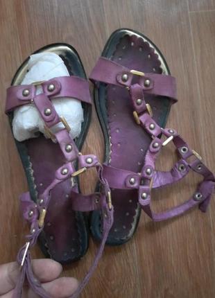 Шкіряні кольору бузку , босоніжки. раз:37