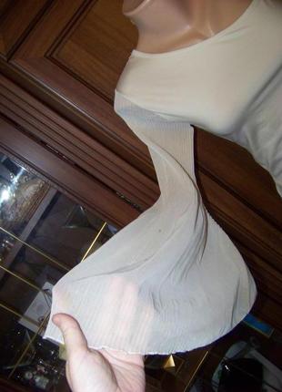 Ошатна вершкова блузка з одним рукавом4 фото