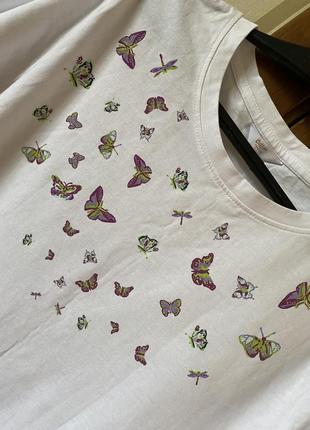 Белоснежная  хлопковая футболка с бабочками 🦋5 фото