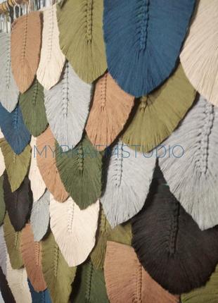 Панно листья, перья макраме