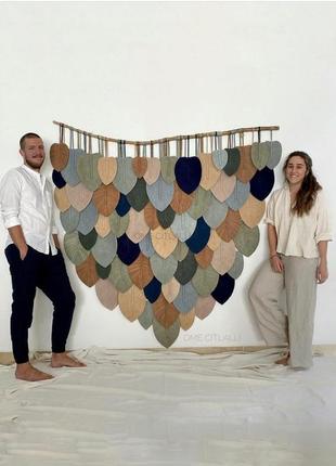 Панно листья, перья макраме