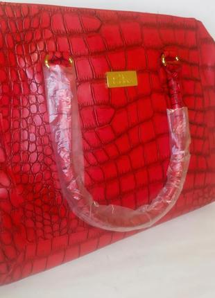 Красная сумка под "кожу крокодила"большая сумка рептилия