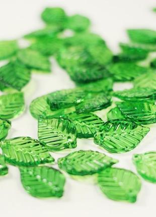 Бусины фигурные. листья.