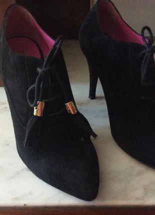 Шикарные ботильоны 37 ботинки туфли италия covein замш