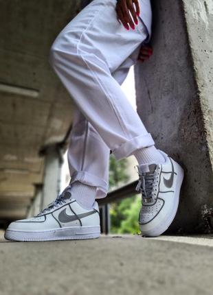 Air force 1 reflective white білі дружин кі рефлективні світяться кросівки найк білі жіночі кросівки рефлективні5 фото