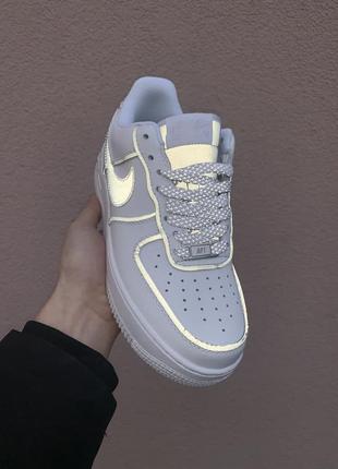 Air force 1 reflective white білі дружин кі рефлективні світяться кросівки найк білі жіночі кросівки рефлективні10 фото