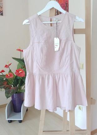 Топ с баской