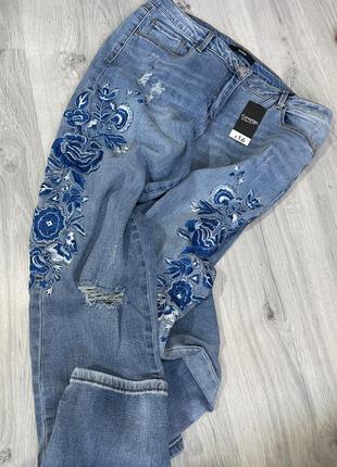 Крутые джинсы с вышивкой george3 фото