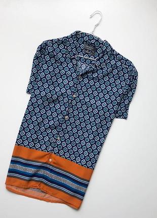 Крута теніска шведка primark zara hm