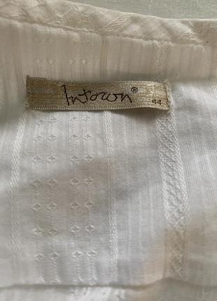 Батистова біла блузка сорочка з ніжним плетінням2 фото