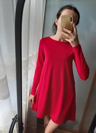 Трикотажное платье трапеция мини