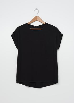 Продам черную блузку из вискозы house