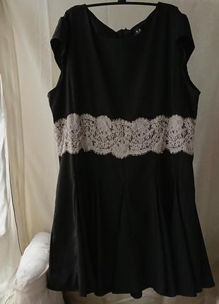 Черное, стильное и эффектное платье с кружевом xxl от английского бренда ax paris