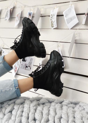 Трендовые кроссовки prada milano sneakers block triple black на платформе3 фото