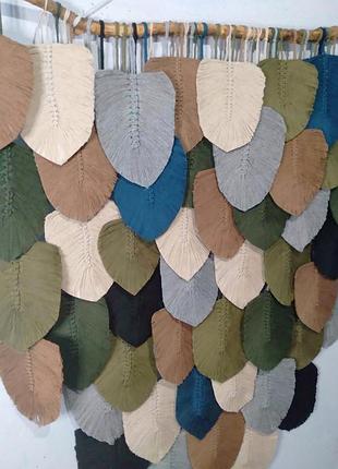 Панно листья, перья макраме