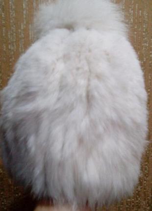 Шапочка из меха кролика