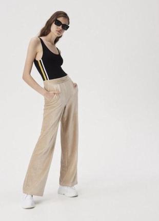 Боді в стилі ретро вінтаж