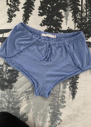 Легкі шорти в стилі ретро вінтаж