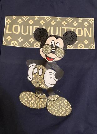 Louis vuitton футболка из лимитированной коллекции2 фото