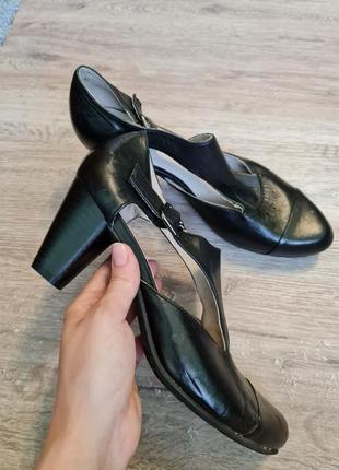 Туфлі шкіра hush puppies туфлі на каблуку шкіряні